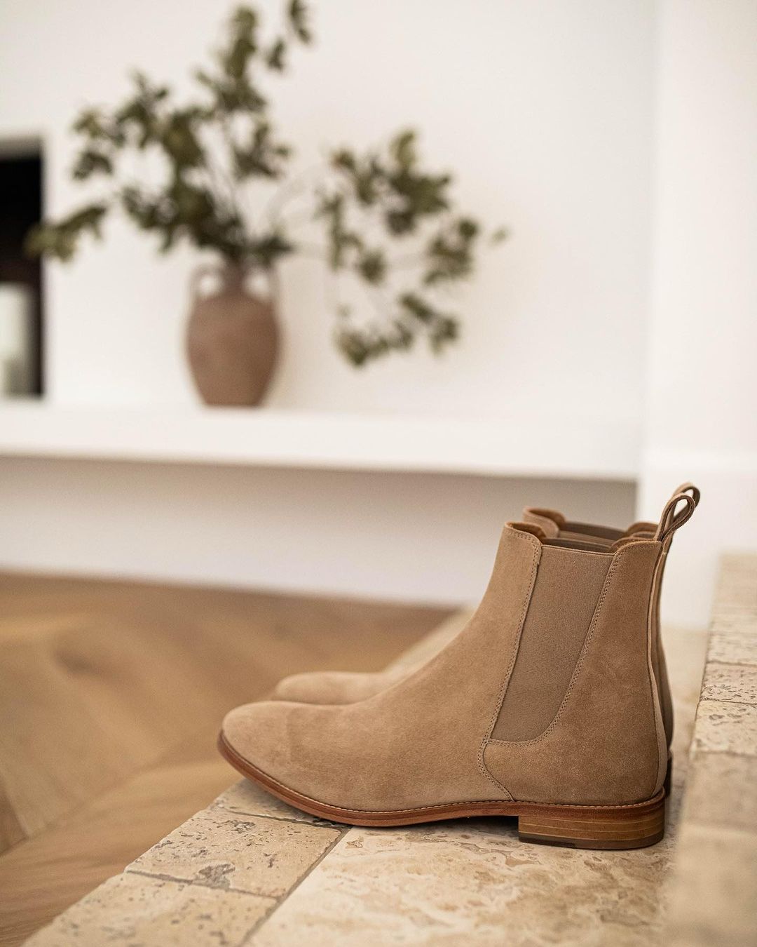 Luxury chelsea boots best sale